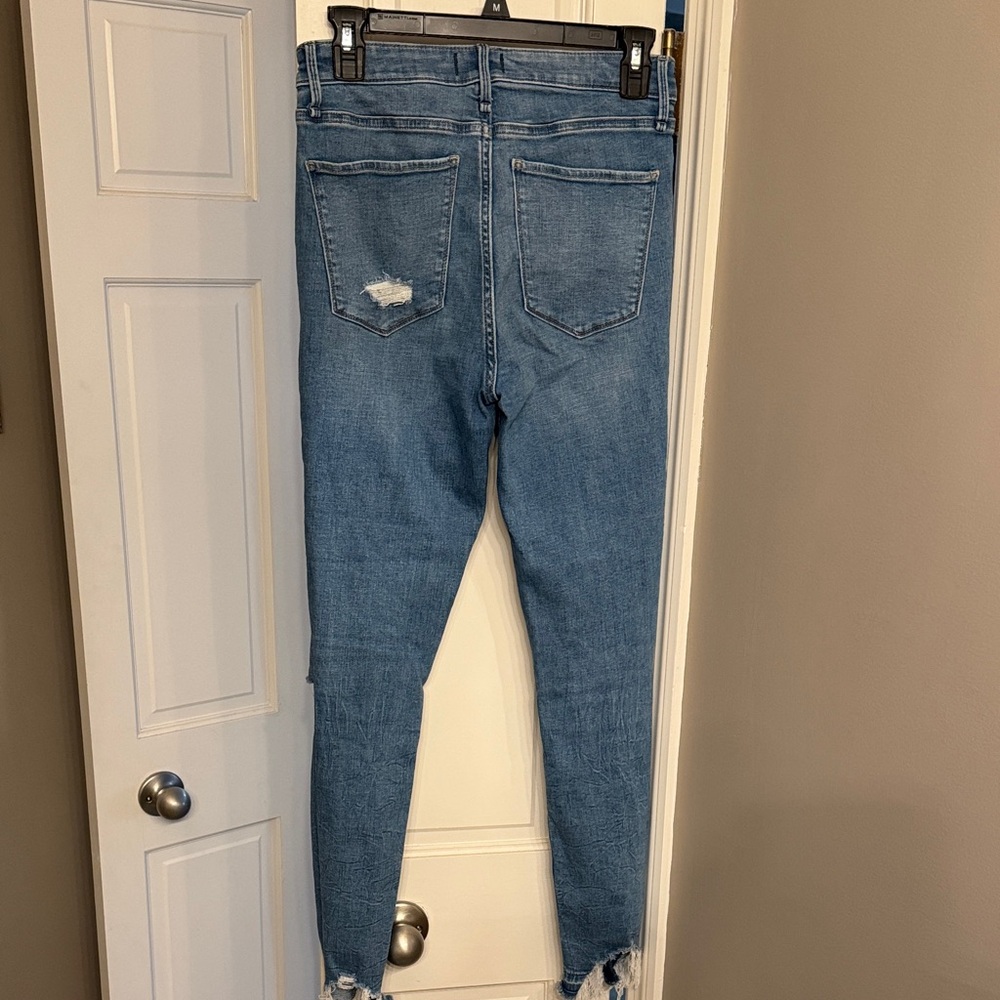 A&F Simone High Rise Ankle - Picture 5 of 5